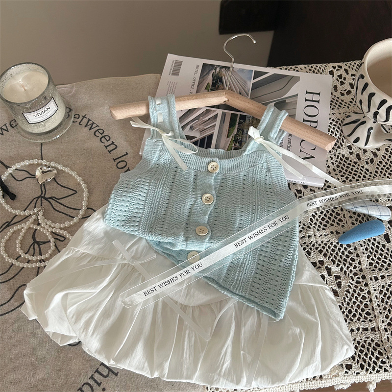 Korean Style Children's Clothing 2026 New Summer Girls' Hollow-Out Knitted Tank Top and Stylish Floral Skirt Two-Piece Set