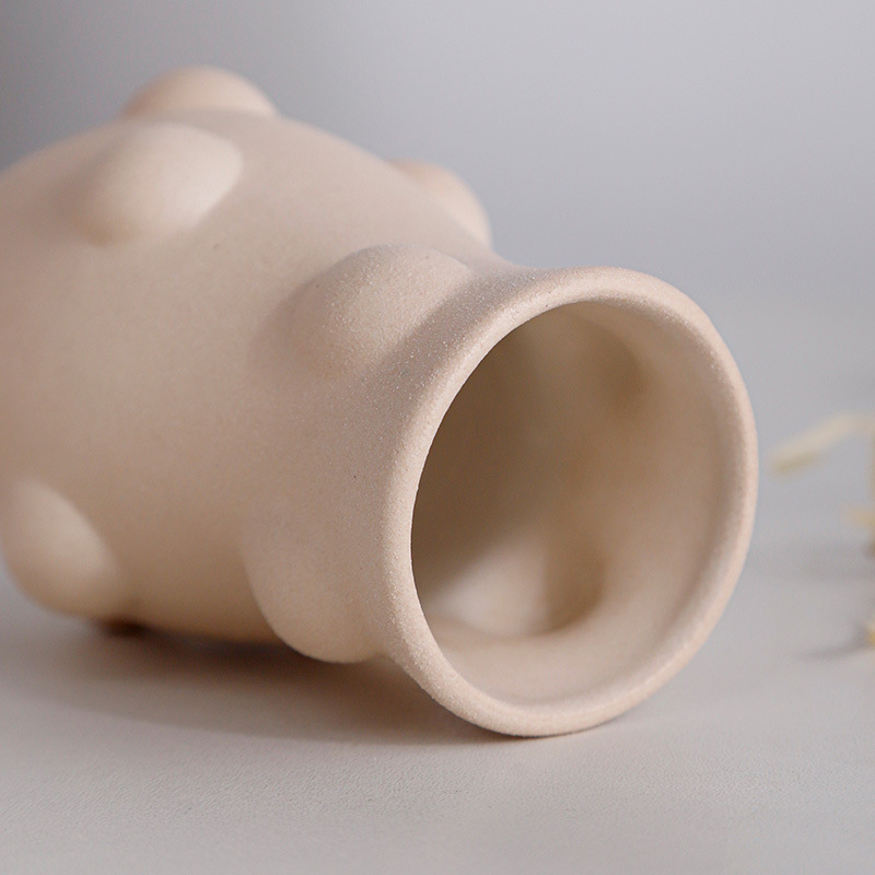 Nórdico creativo simple flor seca adornos de escritorio pequeños vasos de flores en el viento sala de estar gabinete de televisión decoración de cerámica de arena para el hogar