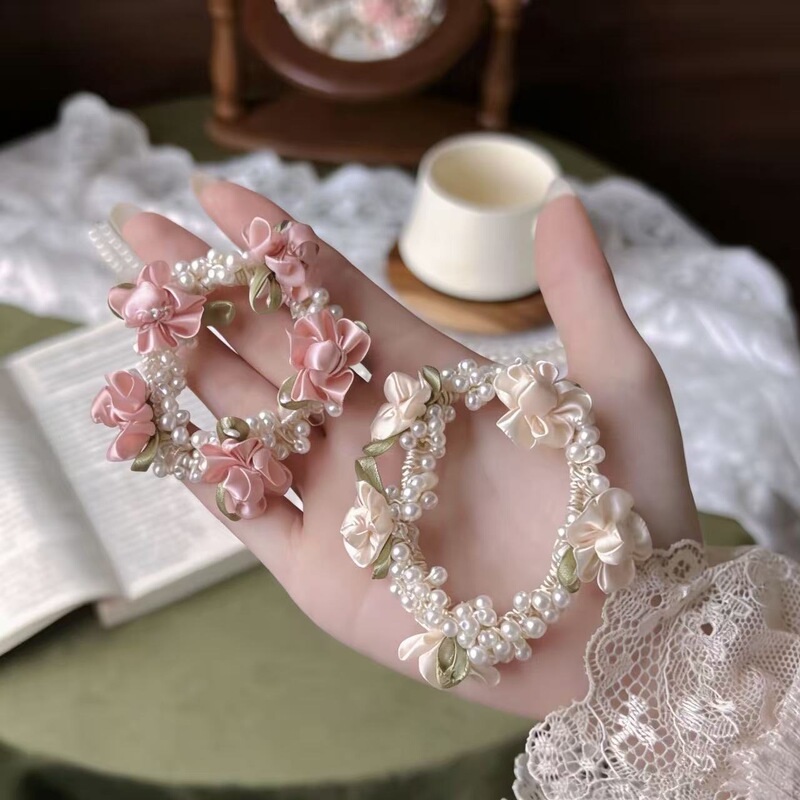 Pearl Hair Tie and Bracelet Dual-Use Exquisite Floral Fairy-Style French Mori Hairband for Women, Suitable for Tying Hair into a Bun, Scrunchie Pearl Hair Tie and Bracelet Dual-Use Exquisite Floral Fairy-Style French Mori Hairband for Women, Suitable for Tying Hair into a Bun, Scrunchie