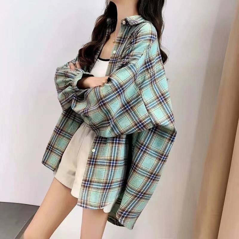 2026 Spring and Autumn New Retro Hong Kong Style Plaid Shirt for Women, Long Sleeve Loose Design Brushed Fabric Shirt Jacket 2026 Spring and Autumn New Retro Hong Kong Style Plaid Shirt for Women, Long Sleeve Loose Design Brushed Fabric Shirt Jacket