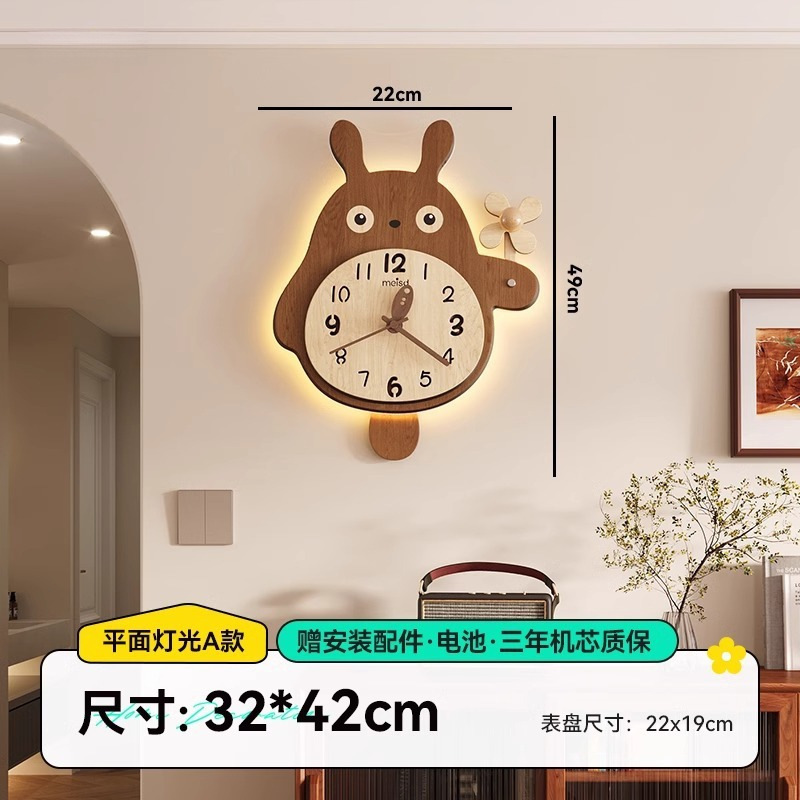 龙猫挂钟客厅新款钟表墙面装饰复古创意实木时钟挂墙钟|undefined