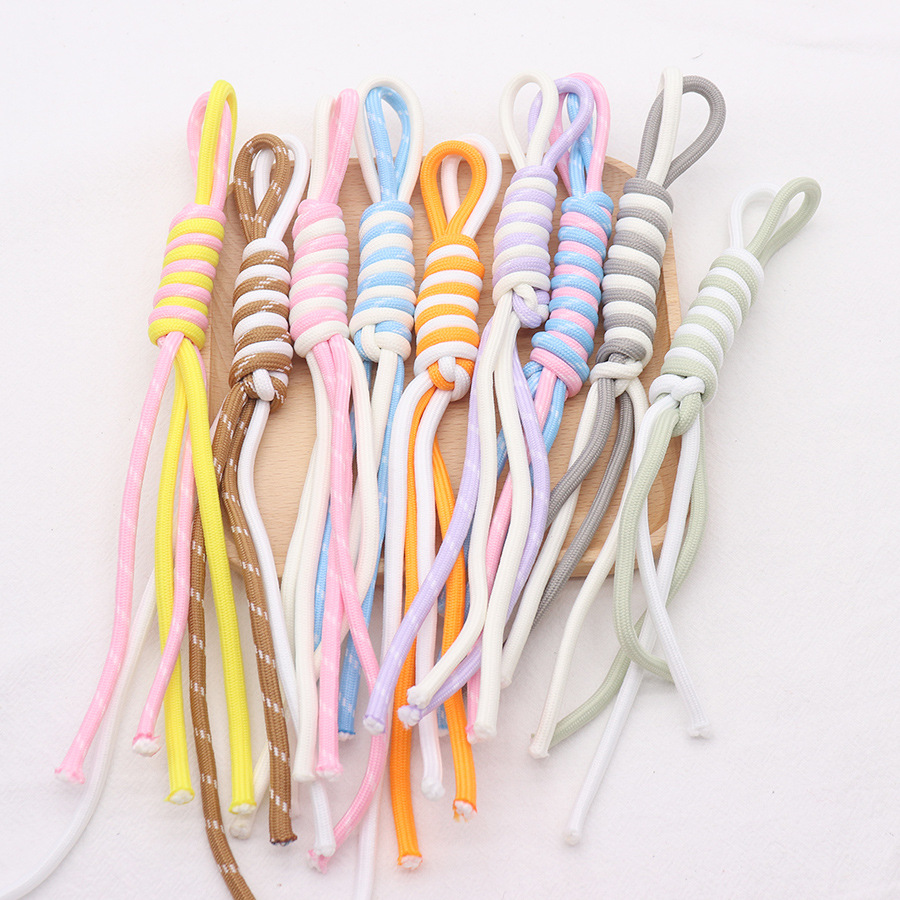 Nuevo paquete de doble hebra de nylon colgante Miumiu accesorios de cuerdas de peluche muñeca colgante tipo correa colgante