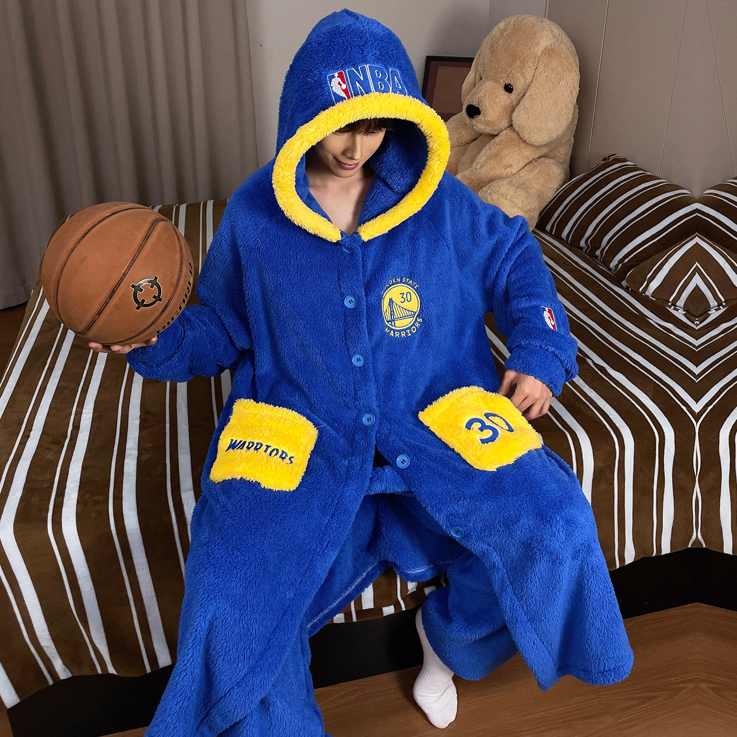 Pajamas for Men in Autumn and Winter Mid-Length Coral Velvet Suits Warm and Thickeneded Men's Pajamas Flannel Fleece-Lined Home Clothes