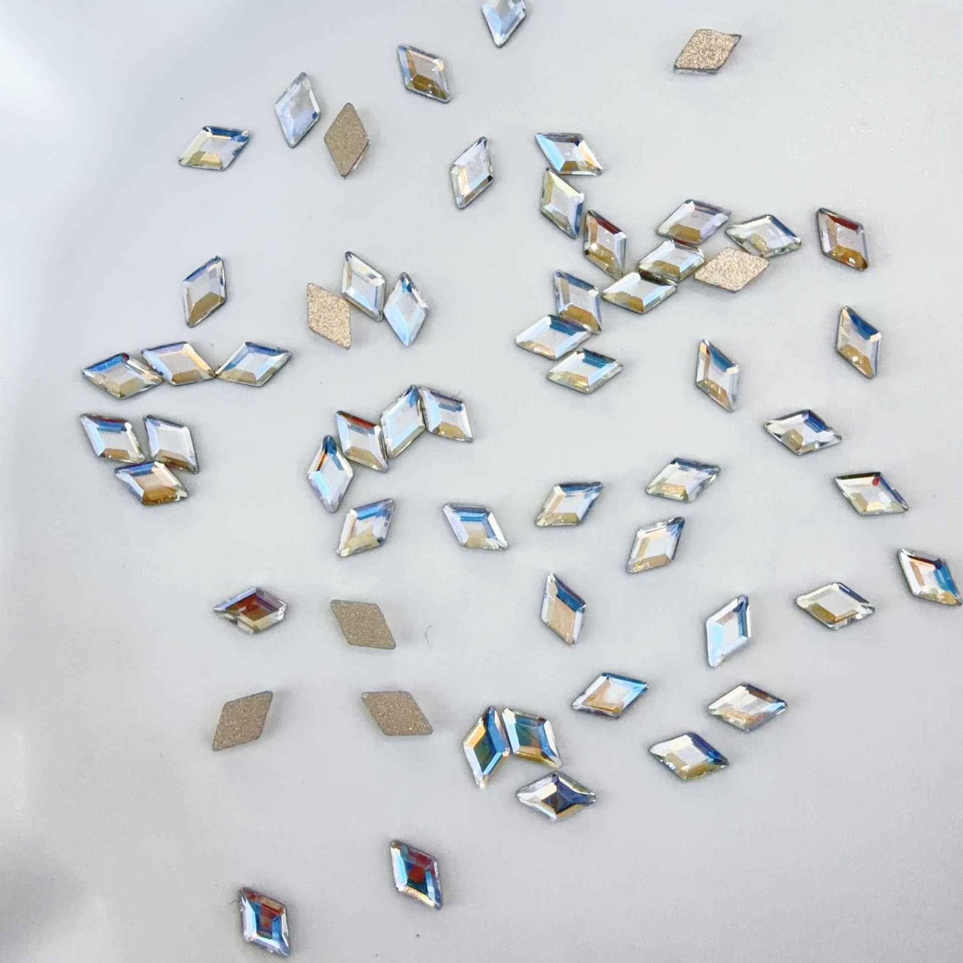 4x6mm 다이아몬드 플래시 화이트