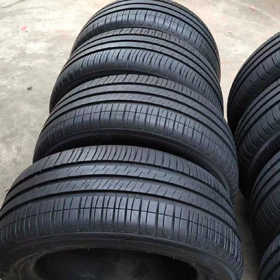 245 255 265 45 – Vehicle tire