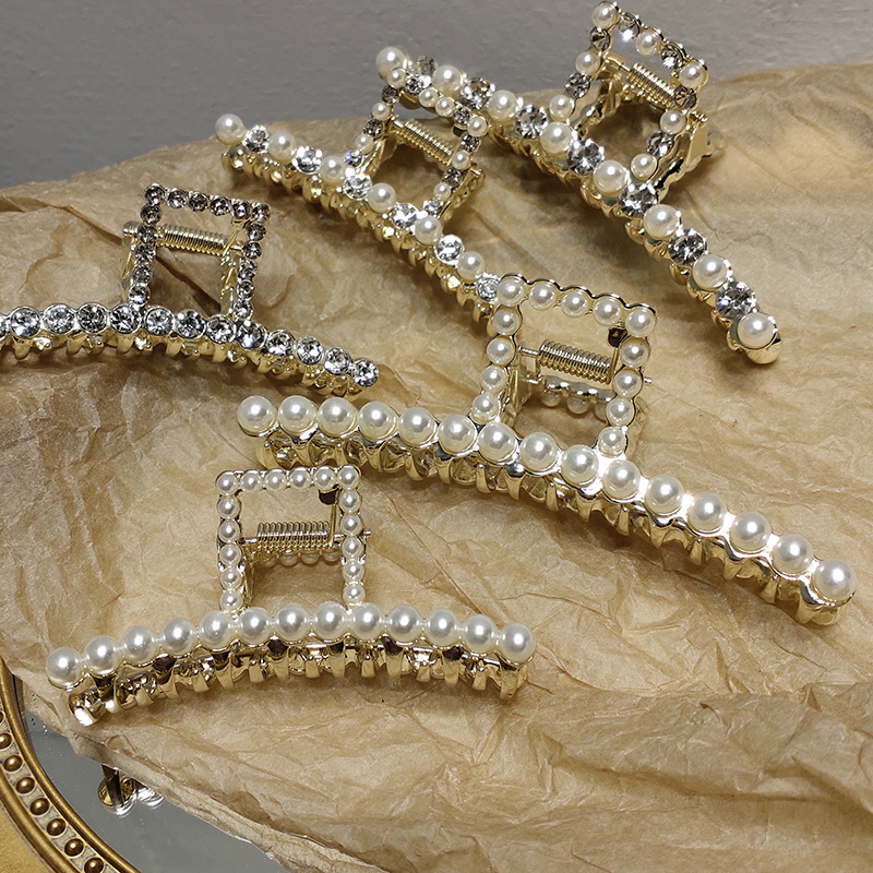 Pinza De Pelo De Diamantes De Imitación De Perlas De Metal display picture 12