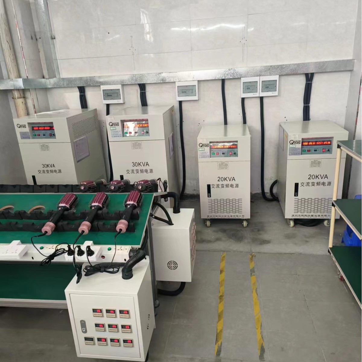 ŷ����˹20KVA��Ƶ��Դ��30KVA��Ƶ��Դ�ϻ����Դ���Ͳ