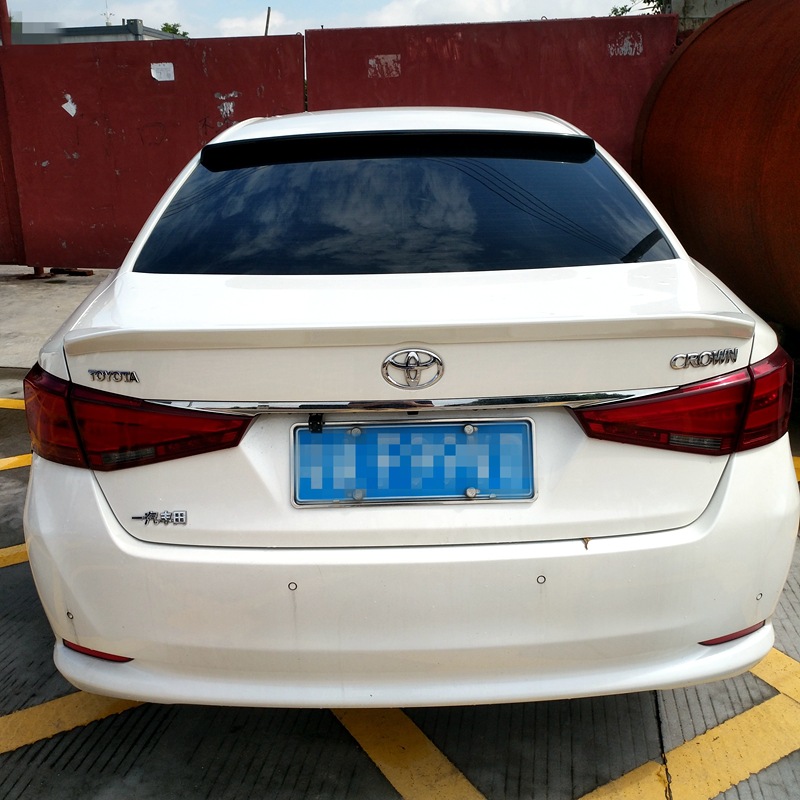 Suitable for 2015-2018 Toyota Crown Rear Wing 14Th Generation Crown Modification Special Punch-Free Horizontal Tail Press