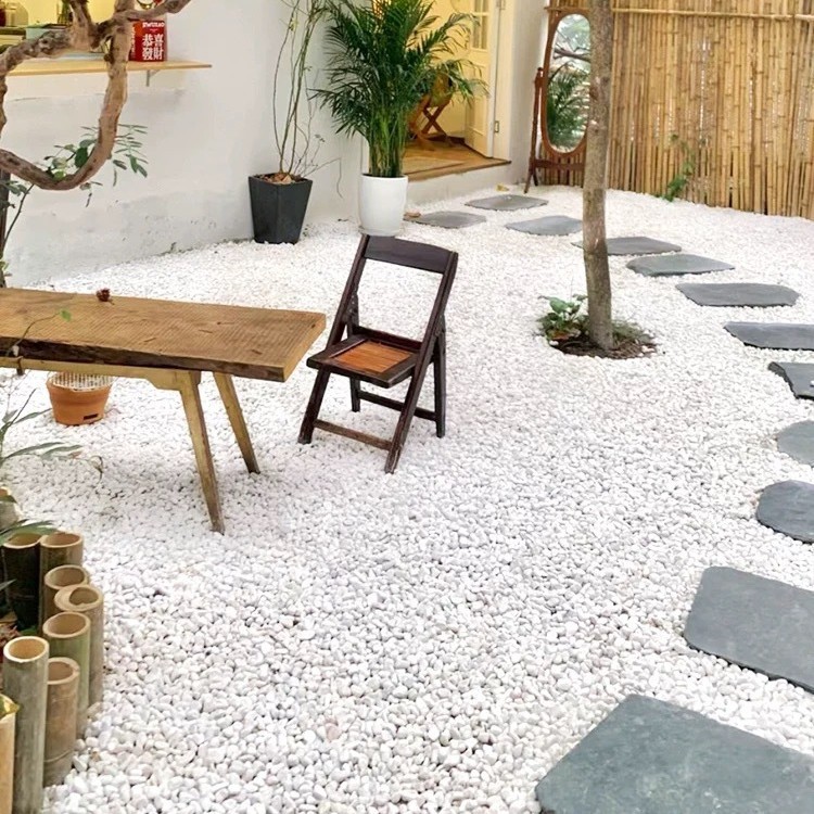 天然鹅卵石白色小石头铺路雪花白砾石汉白玉园林景观枯山水白石子