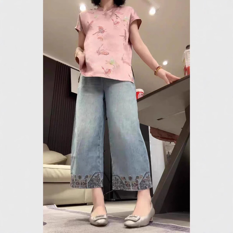 2026 Super Stylish Two-Piece Summer Set with a New Chinese-Style National Style Pink Floral Print, Buttoned Stand-Collar Shirt, and Denim Pants Set