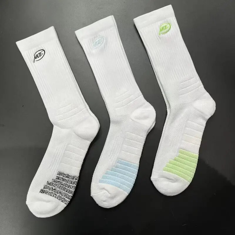 Basketball socks boutique American high tube elite socks thickened towel bottom anti-slip sweat-absorbent breathable outdoor sports socks Basketball socks boutique American high tube elite socks thickened towel bottom anti-slip sweat-absorbent breathable outdoor sports socks