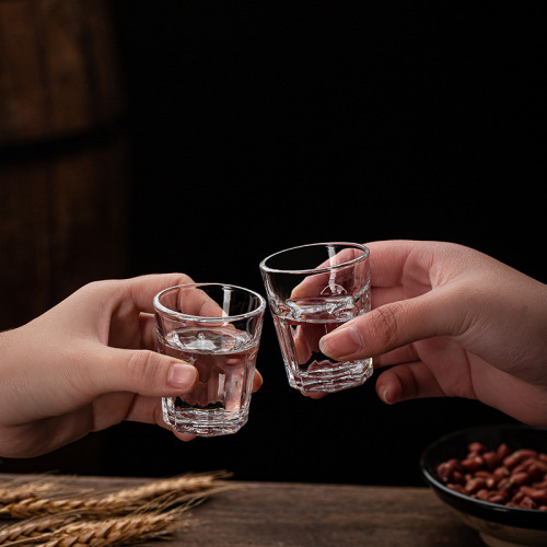 Green apple white wine cup glass wine cup household small one-cup 2-liang liquor bullet wine cup wine divider set