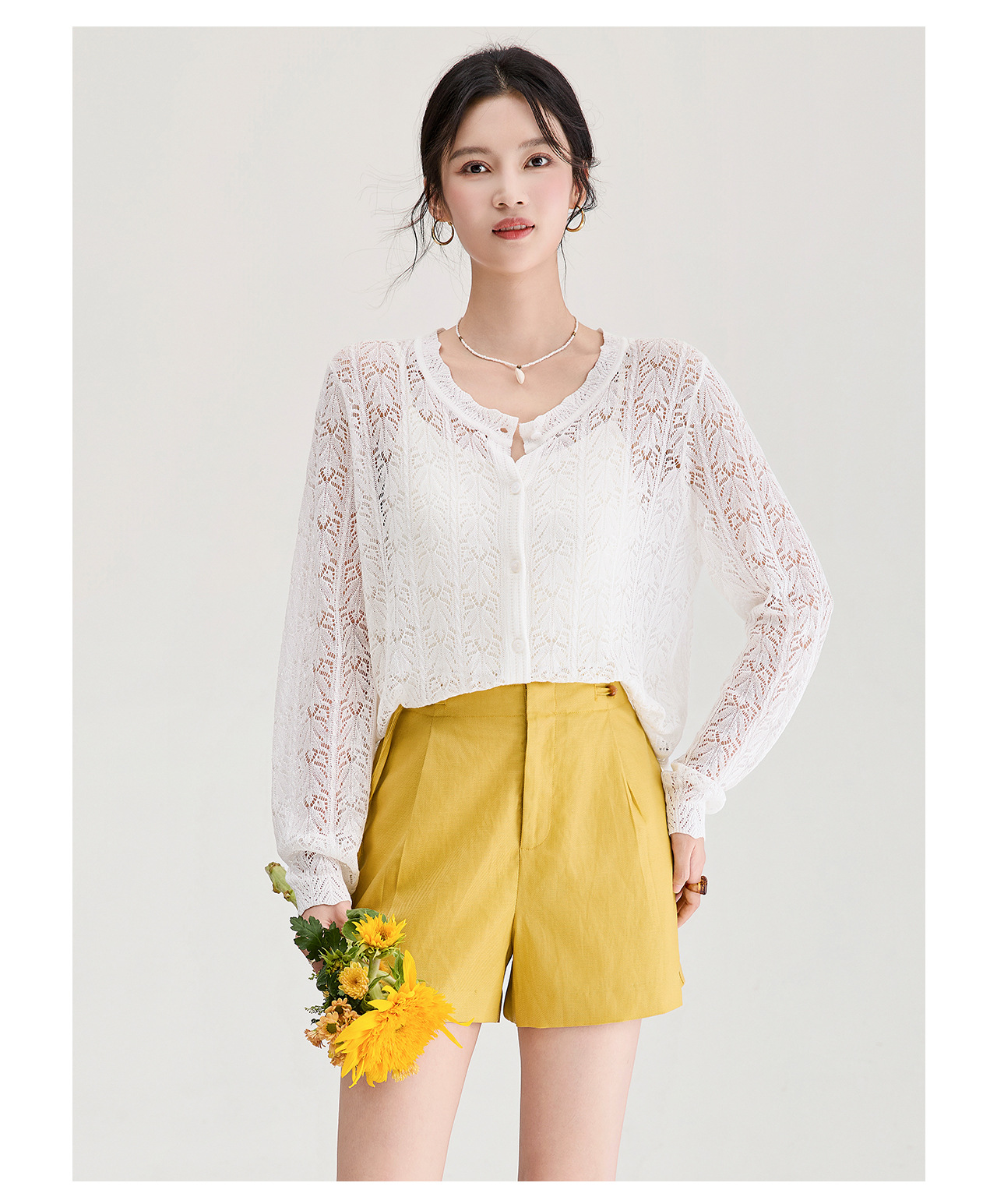 Áo cardigan cổ tròn họa tiết hoa móc nổi thiết kế mỏng nhẹ — màu trắng chi tiết 20