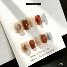 美拉德色系穿戴甲短款猫眼甲片杏仁型高端秋冬高级感贴片美甲批发