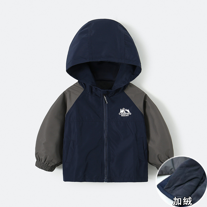 日系ファッションブランドの男児山系風が綿とベルベットを挟んで前線服の子供たちが色を合わせて保温して帽子と綿服のコートを厚くした|undefined