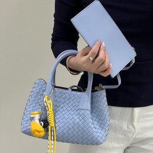 2026�ٴ�Ů����Ƥ�������˻@�Ӱ����r�����ذ��μ�б��������Ů