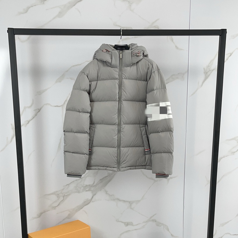 Cross-Border High-Quality Tb Autumn and Winter New Style Four-Stripe Long-Sleeve Hooded Zip-Up Unisex down Jacket Cross-Border High-Quality Tb Autumn and Winter New Style Four-Stripe Long-Sleeve Hooded Zip-Up Unisex down Jacket