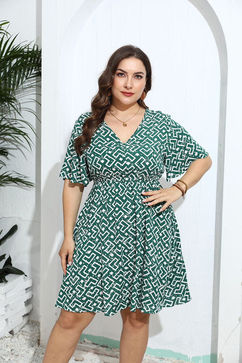 3915 Geometric Green 1200 (1).jpg