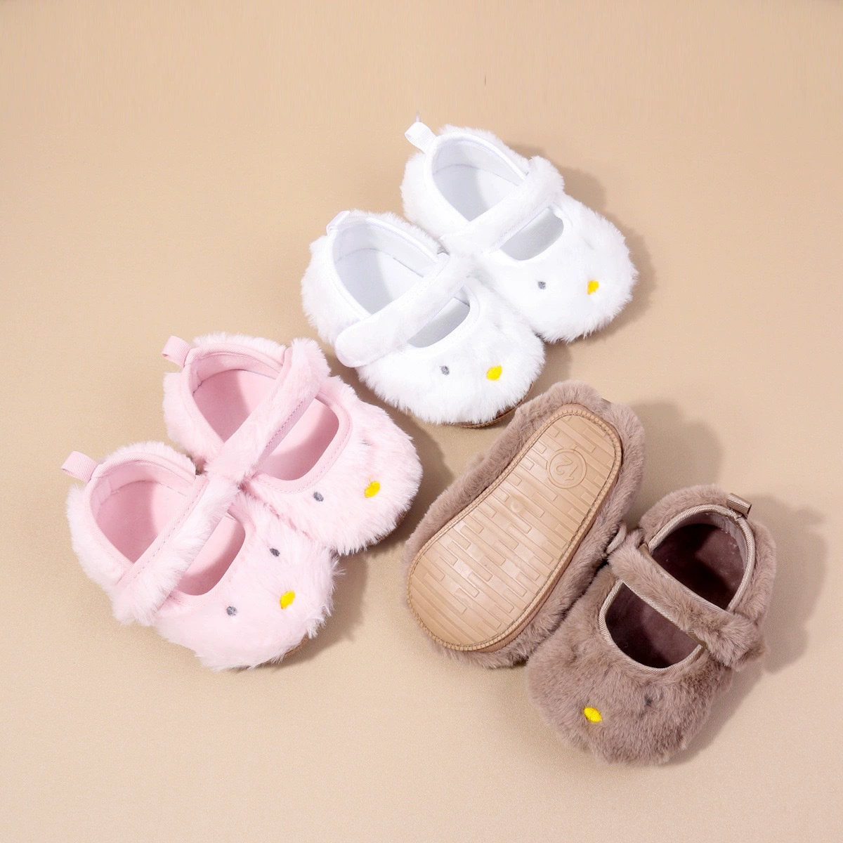 Новая детская принцесса шерстяная шерсть и мягкая подошва противоскользящие и износостойкие модные дикие комнатные и наружные кроссовки без обуви