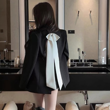 2026秋季新款休闲黑色西装外套女后开衩设计感宽松西服上衣1807