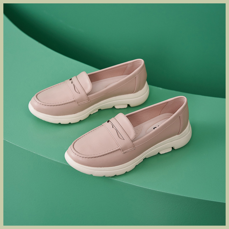 B888-12025 Spring Winter New Large Size Casual Fashion Non-Slip Soft Sole Mom Shoes For Women_voghion.com