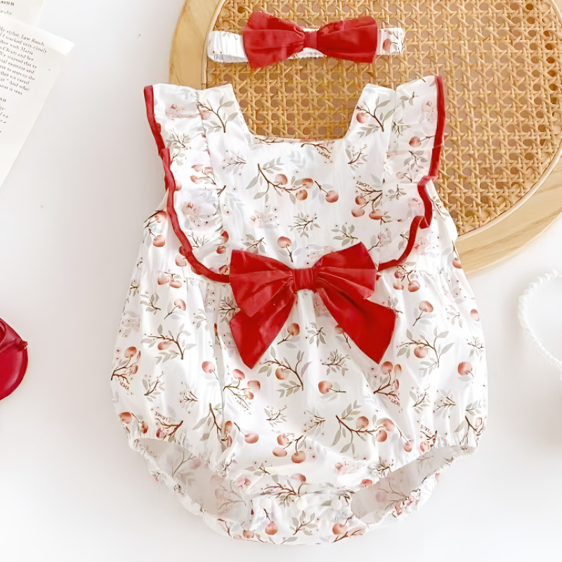 New Lullaby with Red Fruit Robe for Infants and Young Children, Thin Sleeveless Bear Print Lady Pure Cotton Triangle Bag