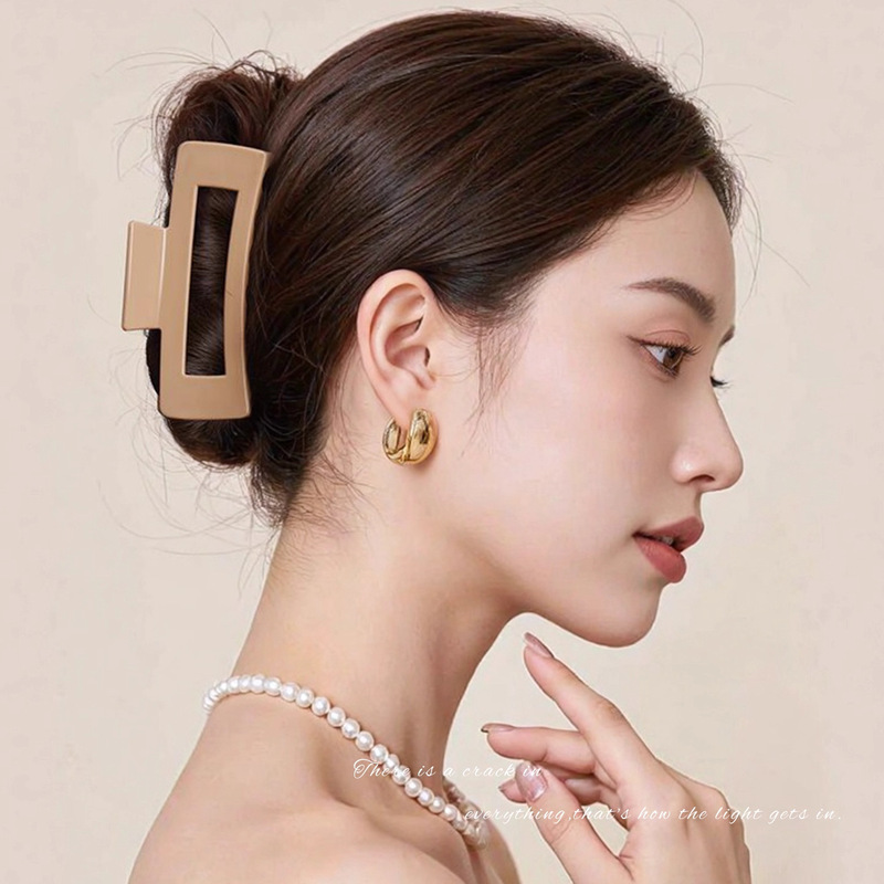 跨境新款软硅胶鲨鱼夹大号设计感后脑勺发夹女高级感磨砂盘发抓夹|undefined
