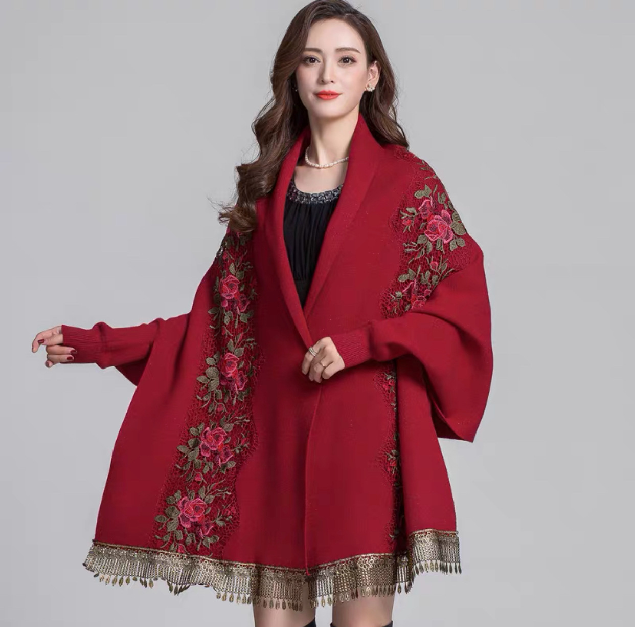 Pelerină tricotată cu ciucuri brodate, pelerină cu mânecă de liliac, pulover îngroșat, palton cardigan_voghion.com