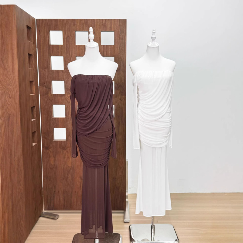 Vietnamese Niche Luxury-Style Off-The-Shoulder Mesh Slightly Revealing Back Evening Gown Long Dress Pleated Dress for Women Vietnamese Niche Luxury-Style Off-The-Shoulder Mesh Slightly Revealing Back Evening Gown Long Dress Pleated Dress for Women
