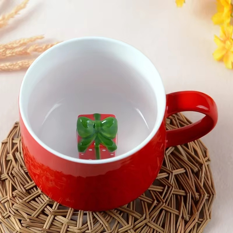 3D Navidad creativa taza de cerámica roja Qin Sheng cerámica Santa Claus taza de agua con mango lindo regalo