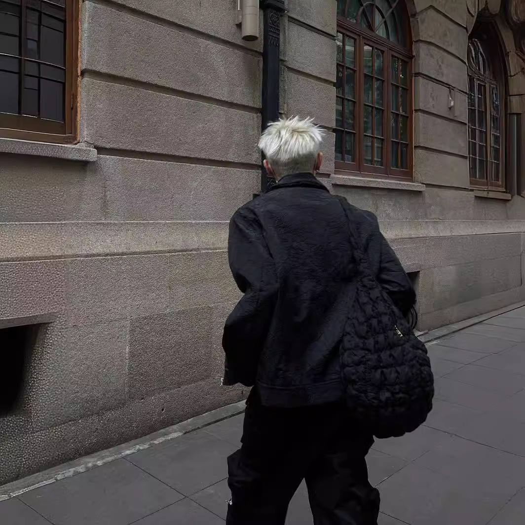 New retro design with pleats and built-in brooch lapel jacket for spring and autumn men's and women's fashion brands_voghion.com