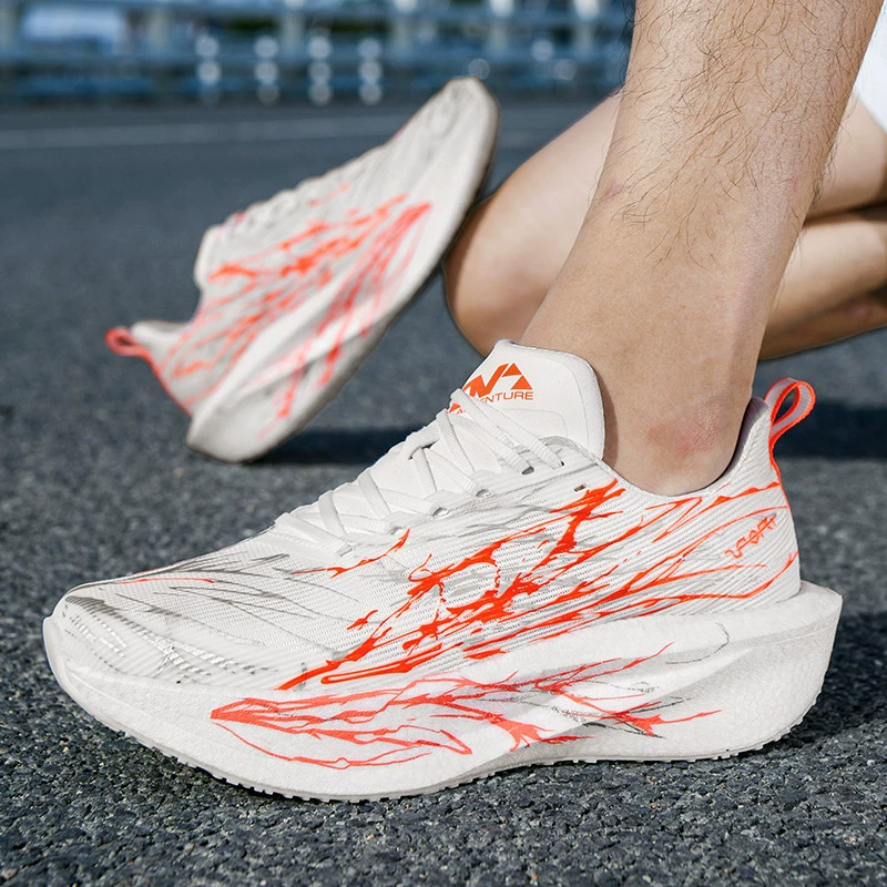 2025 весенне-летний новый стиль, настоящие амортизирующие кроссовки с карбоновой пластиной для пар, легкие мужские кроссовки для марафонских тренировок на открытом воздухе