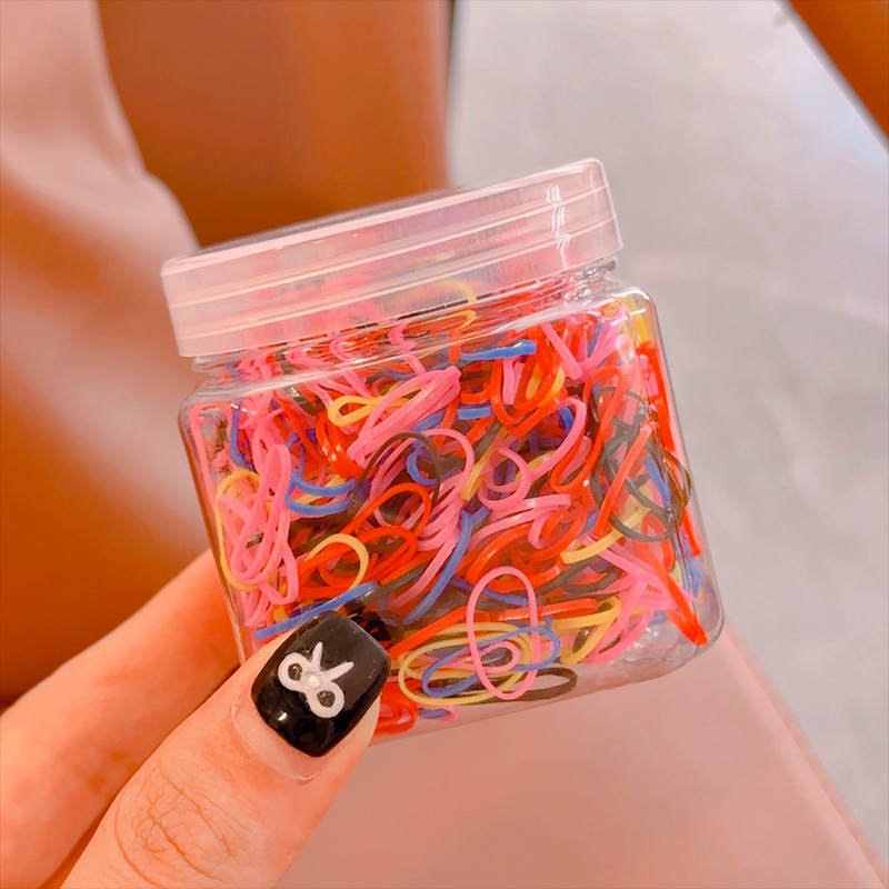 작은 얇은 원의 색상은 약 500입니다.