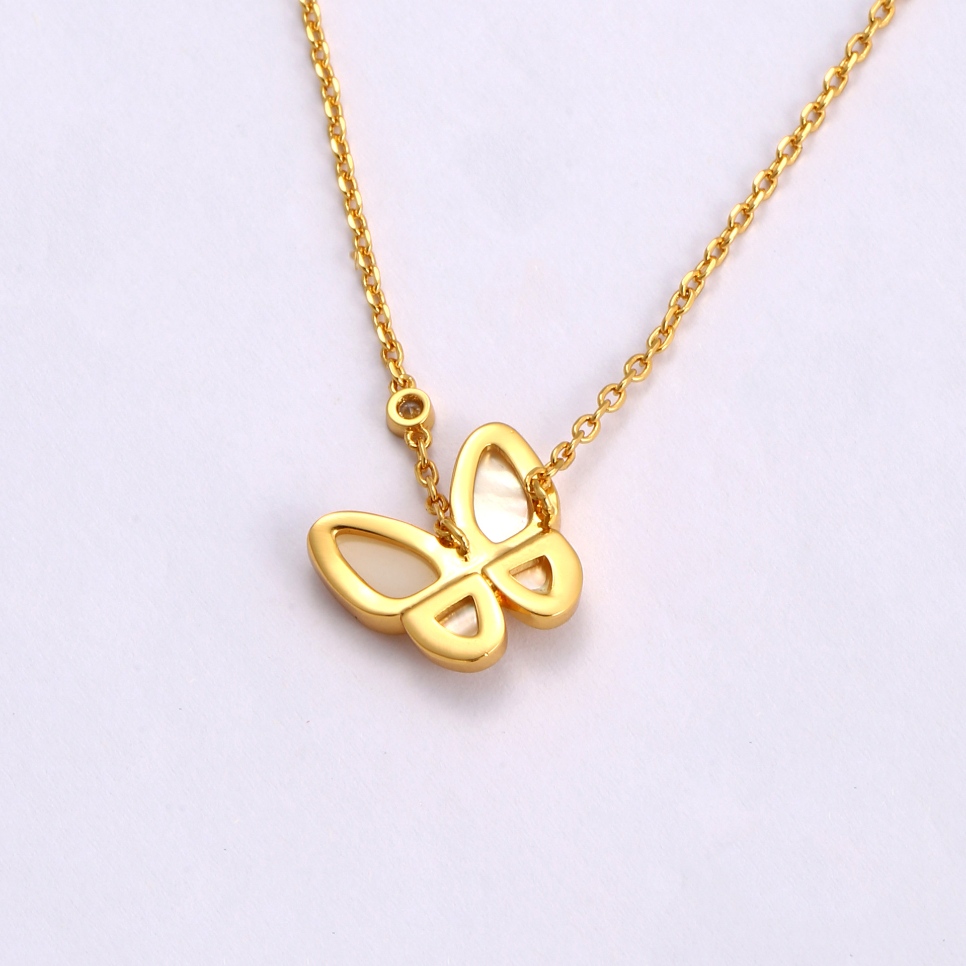 Unisex Mode Einfache Weiße Mutter Der Perle Schmetterling Halskette Weibliche Temperament Vielseitige Net Version Süße Schlüsselbein Kette_voghion.com