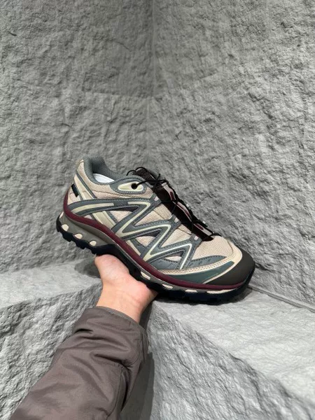Xt-Quest Hiking Shoes Women's Outdoor Waterproof Hiking Shoes Men's Thick-Soled Dad Shoes Sports Shoes Casual Running Shoes