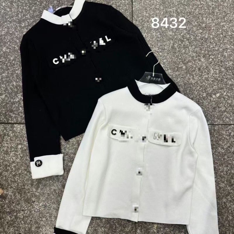 High-quality original photos showcasing the elegant style of a sweater and a chic outerwear piece for autumn/winter 2025. Short, knitted cardigan, new style, slimming effect, wholesale