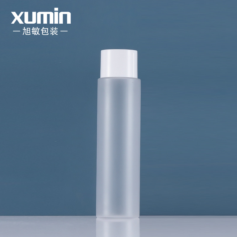 XUMIN embalaje cosméticos PET botella de tapa atornillada botella de toner recta 150ml botella de agua de maquillaje frito
