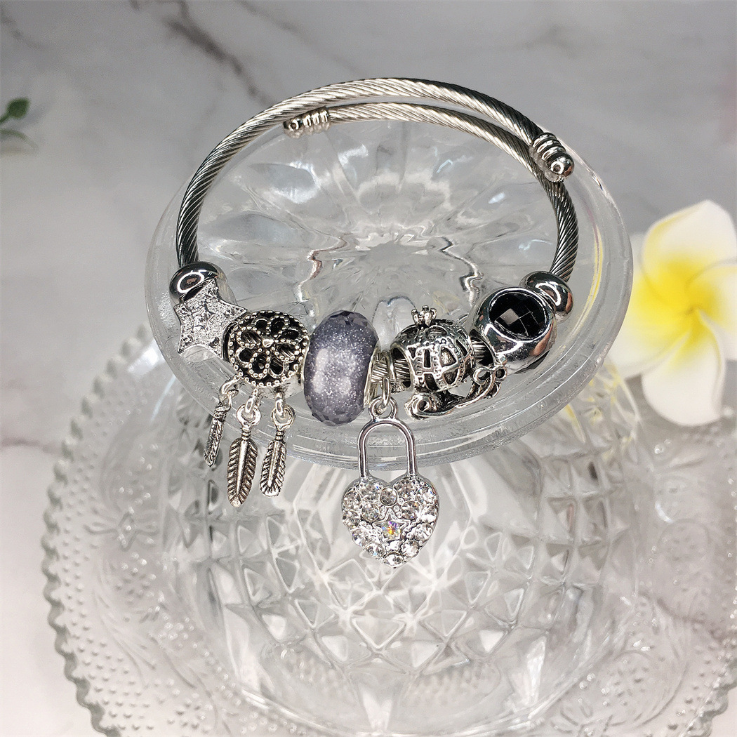 Original Design Heart Shape Stainless Steel Alloy Plating Inlay Artificial Gemstones Bangle display picture 1