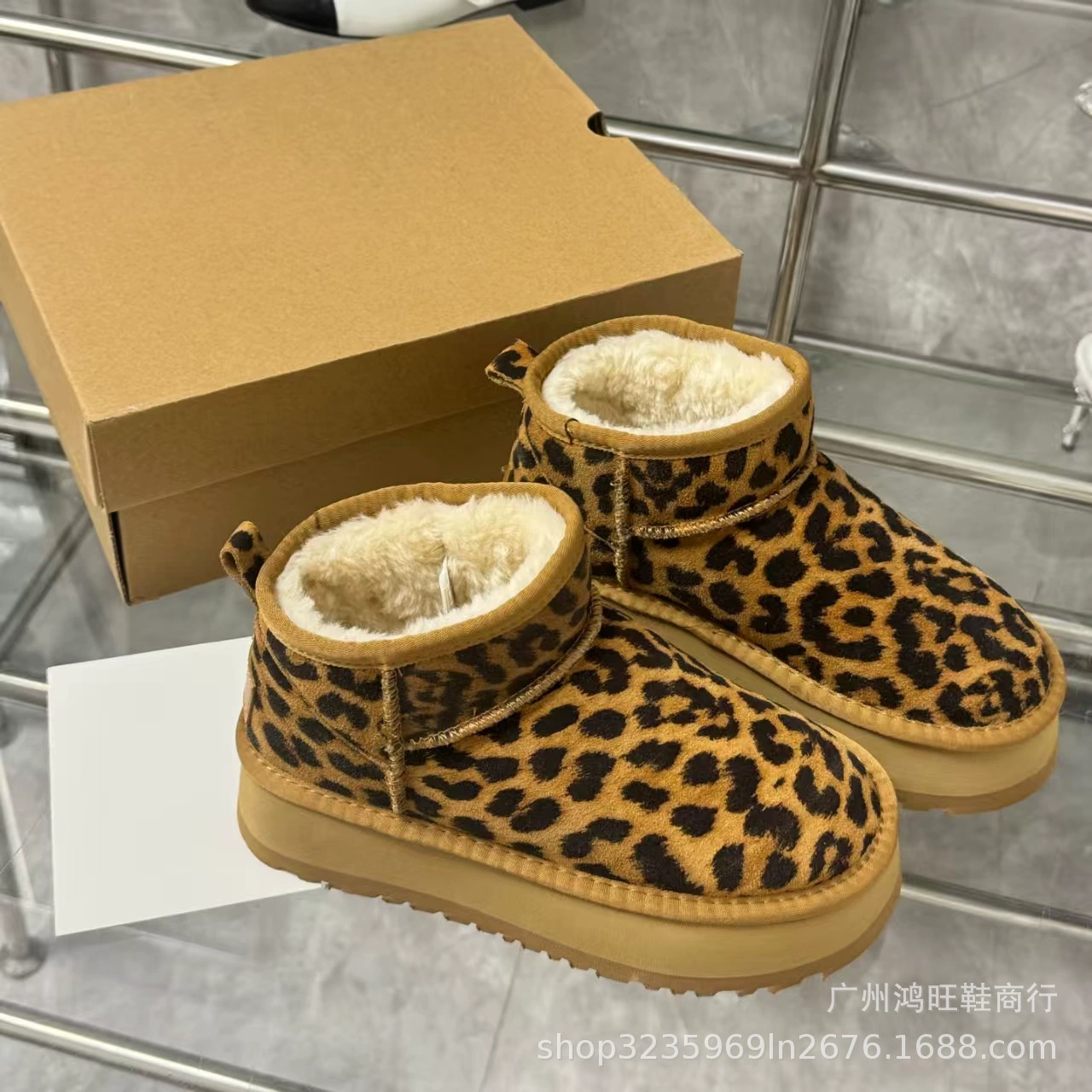 Полусапоги (ankle boots), натуральная кожа, с меховой подкладкой, противоскользящая платформа, EU 35–40