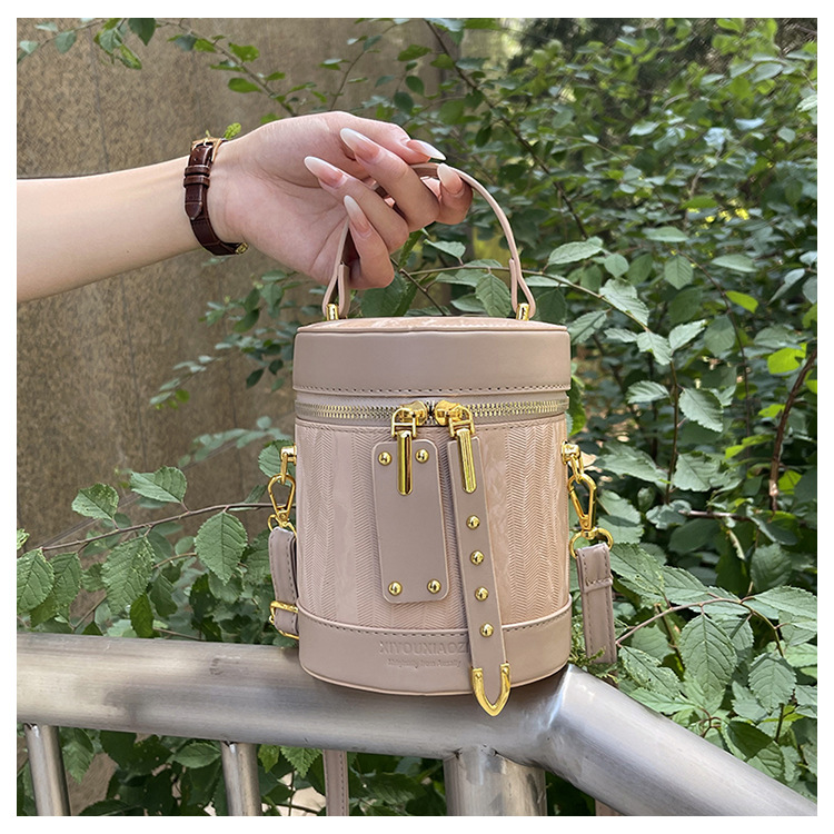 Piccola borsa a secchiello cilindrica di alta qualità per le donne, estate 2024, alla moda e versatile_voghion.com