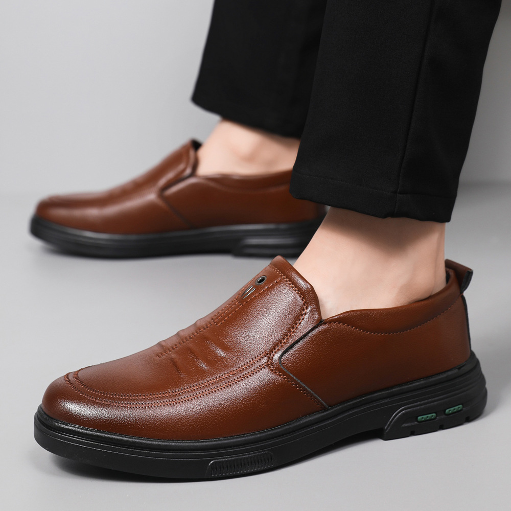 Zapatos de cuero para hombres de otoño nuevos retro estilo inglés zapatos de trabajo de negocios coreanos simples zapatos de cuero casuales bajos cómodos