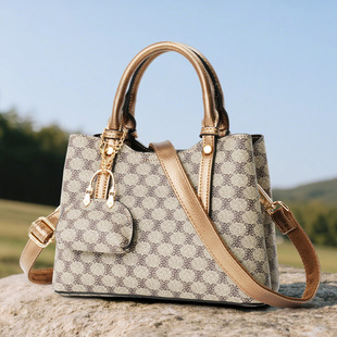 ��۴�ُ��������Ů��2025�¿�r�и߼����p��Ʒ�ƴ�����ͨ��