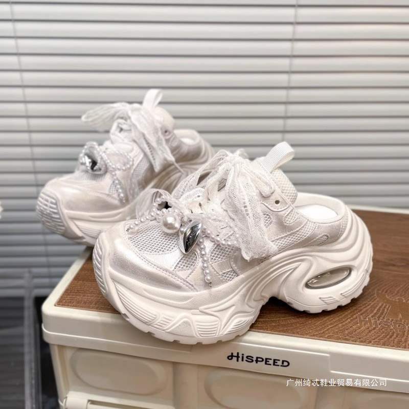 Ballet Style ~ Pearl Lace-Up Closed-Toe Mules for Women, Dad Shoes with Thick Soles, Height-Increasing Single Mesh Sports Sandals Trendy