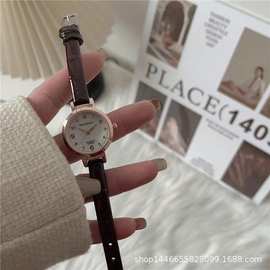 简约百搭小表盘女表高颜值高级感冷淡风初高中生手表直播跨境批发