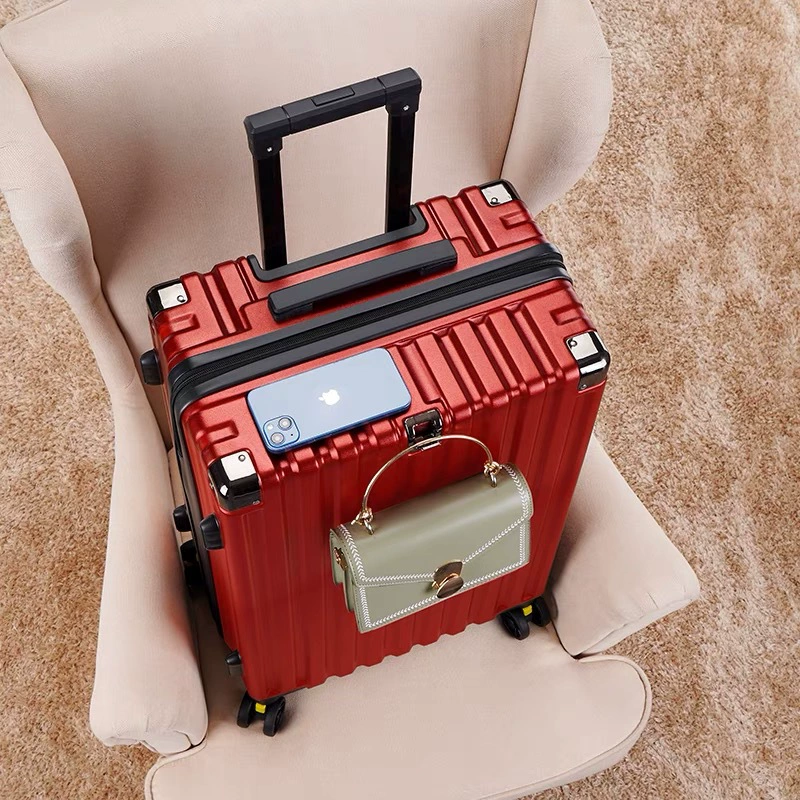 Suitcase universal, hardshell 20–28 in, wheels, explosion‑proof zipper and USB option