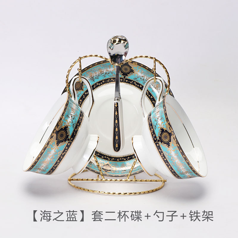 Taza de café de porcelana de lujo ligera europea de alta calidad exquisita de estilo británico set de té de la tarde tazas y platos caja de regalo al por mayor