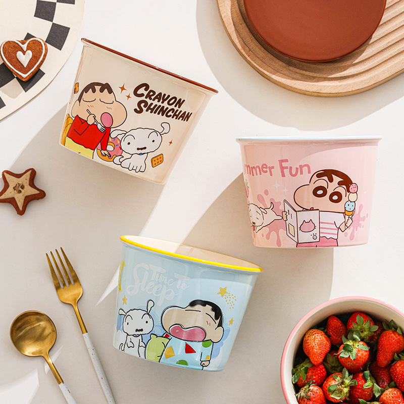 Nueva taza de cerámica Crayon Shin-chan marca compartida lindo tazón de fideos instantáneos de estilo japonés grande individual con tapa