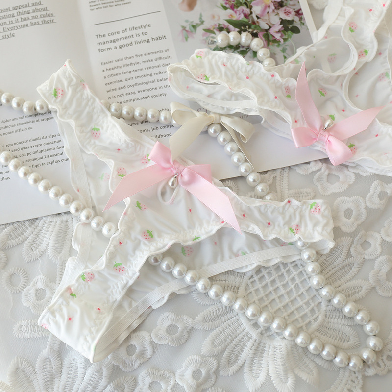 A431 Milk Silk Pearl Thong Girl Cute Cut Out Bow Low Waist Women's Underwear Sexy and Sweet A431 Milk Silk Pearl Thong Girl Cute Cut Out Bow Low Waist Women's Underwear Sexy and Sweet