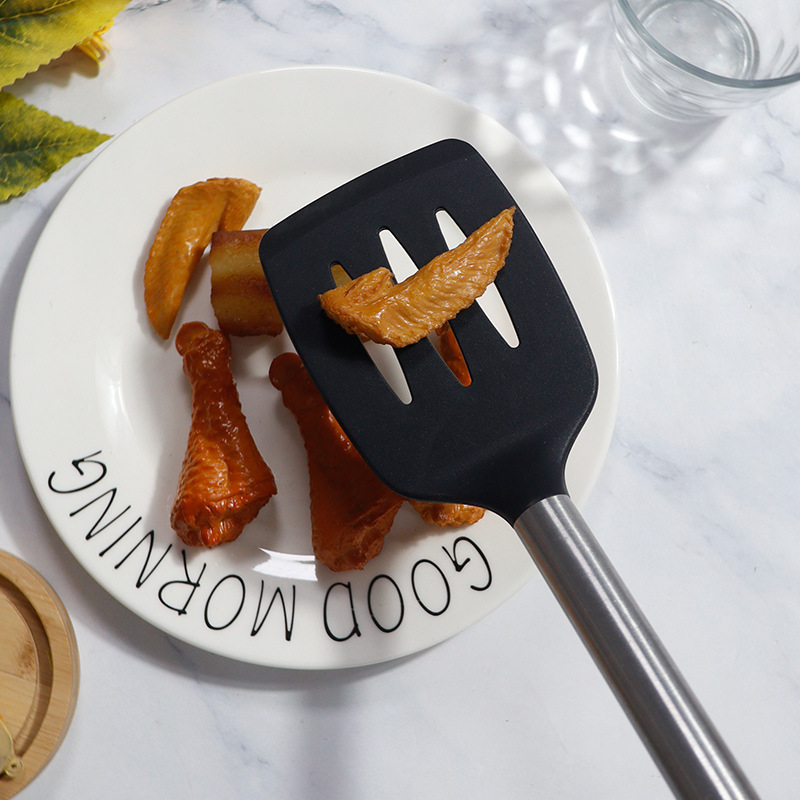 Cuchara de sopa de espátula de silicona transfronteriza 15 piezas de acero inoxidable espátula de silicona sartén antiadherente traje de cocina de silicona al por mayor