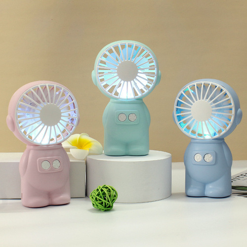 Portable astronaut office desktop small fan USB charging student with night light silent office vertical fan
